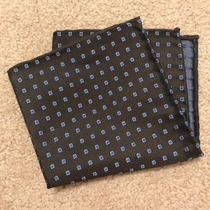 Dark brown/black pocket square